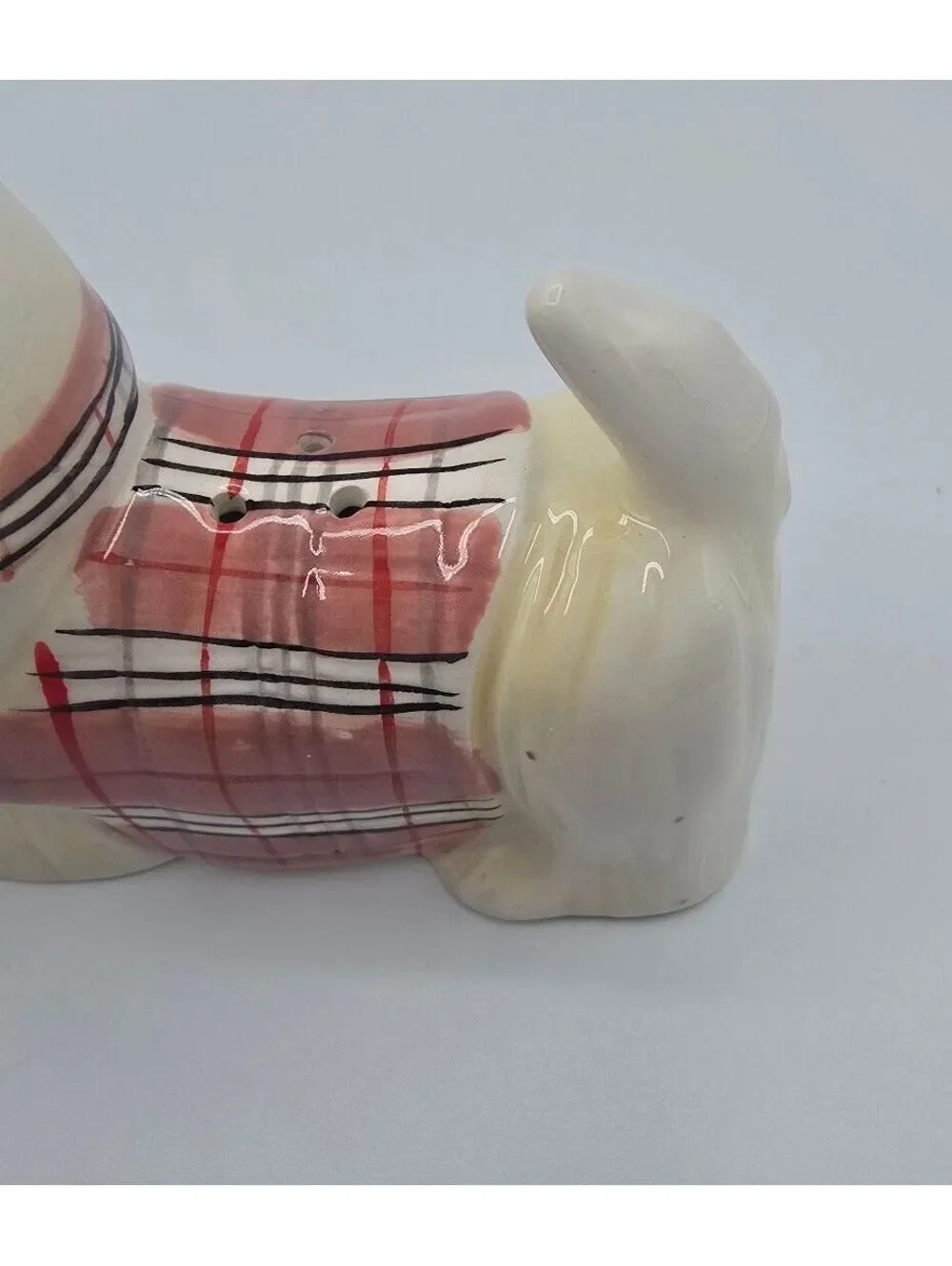 Westland Scottie Dog Magnetic Kissing Salt Pepper Shakers Tartan Plaid
